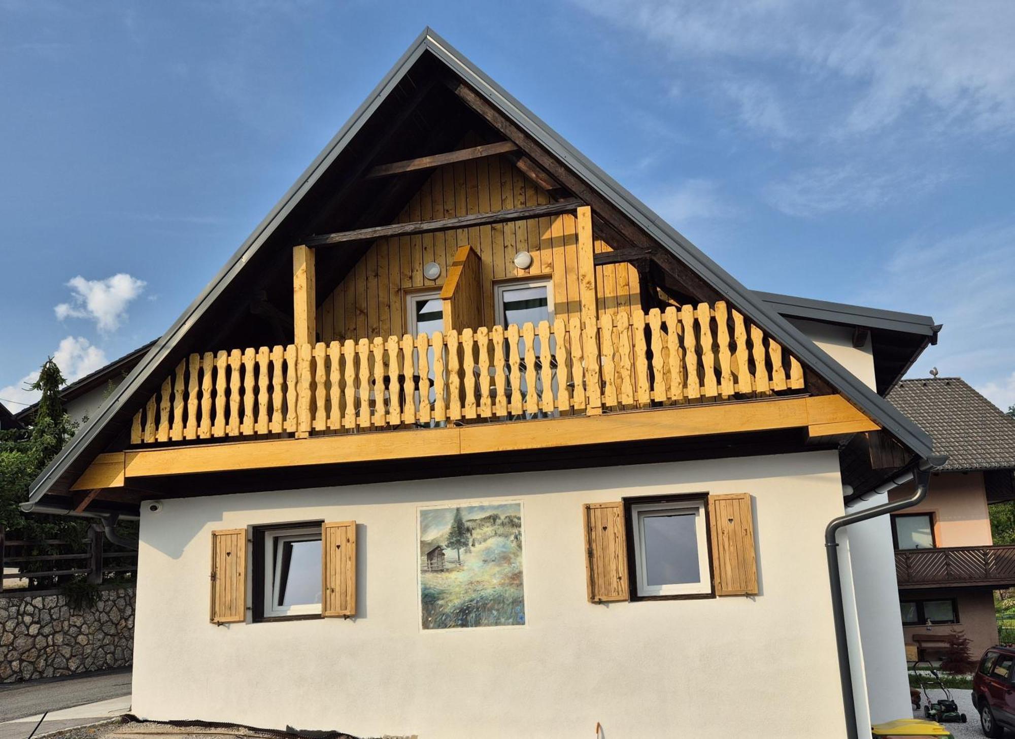 Slovenian House Mira Zgornje Gorje 外观 照片